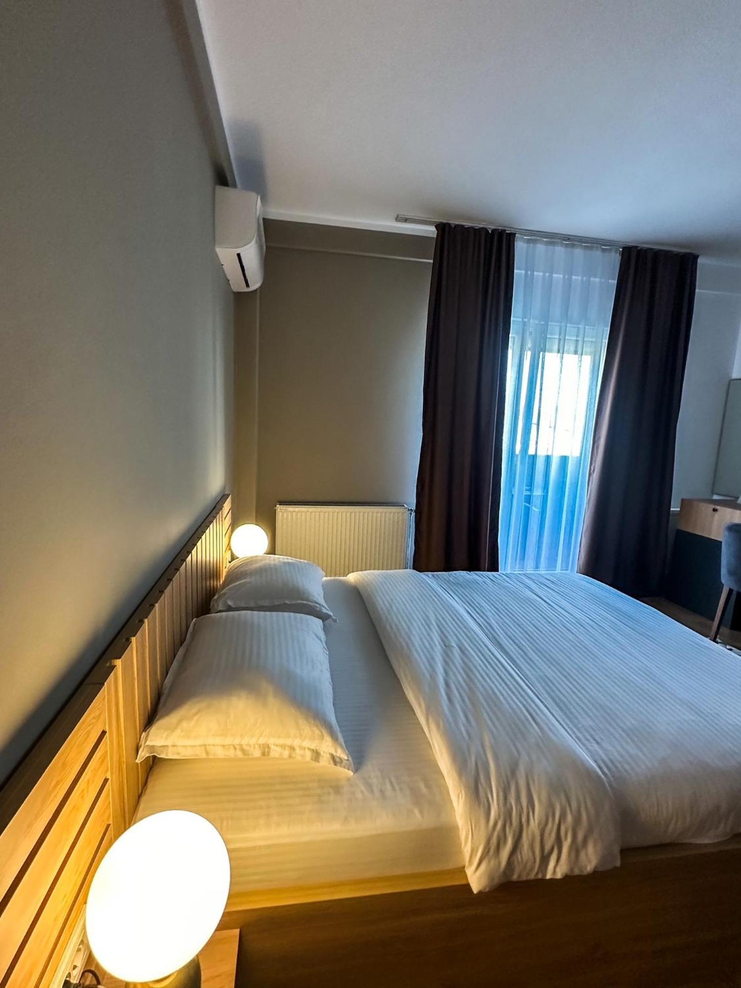 Grand Apartments Prishtina 프리슈티나 외부 사진