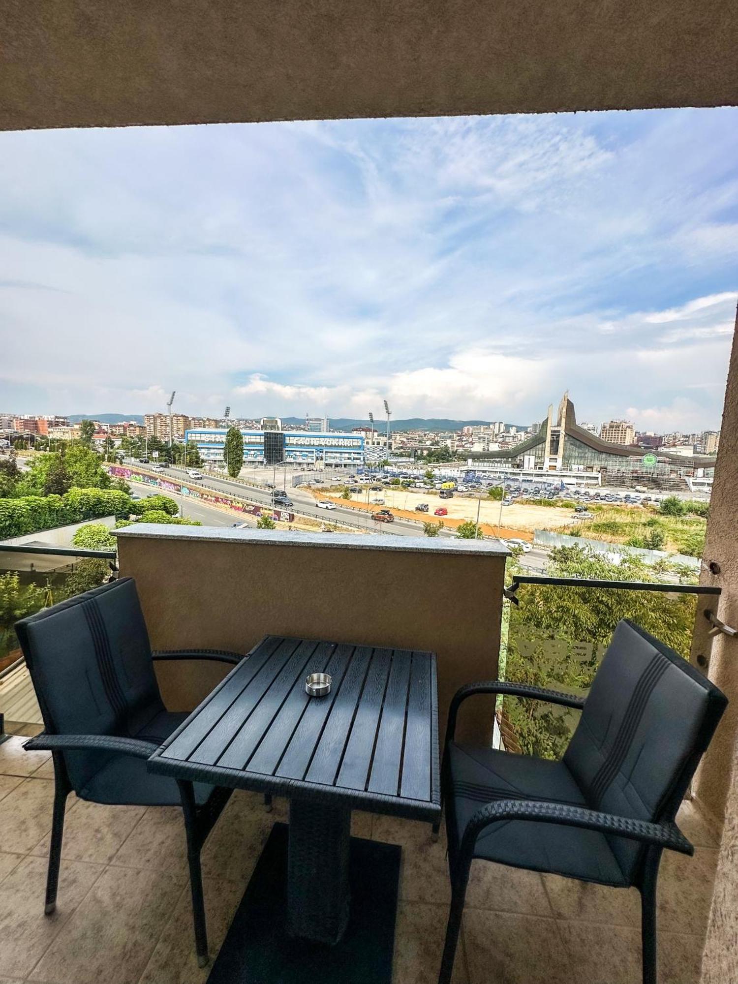 Grand Apartments Prishtina 프리슈티나 외부 사진