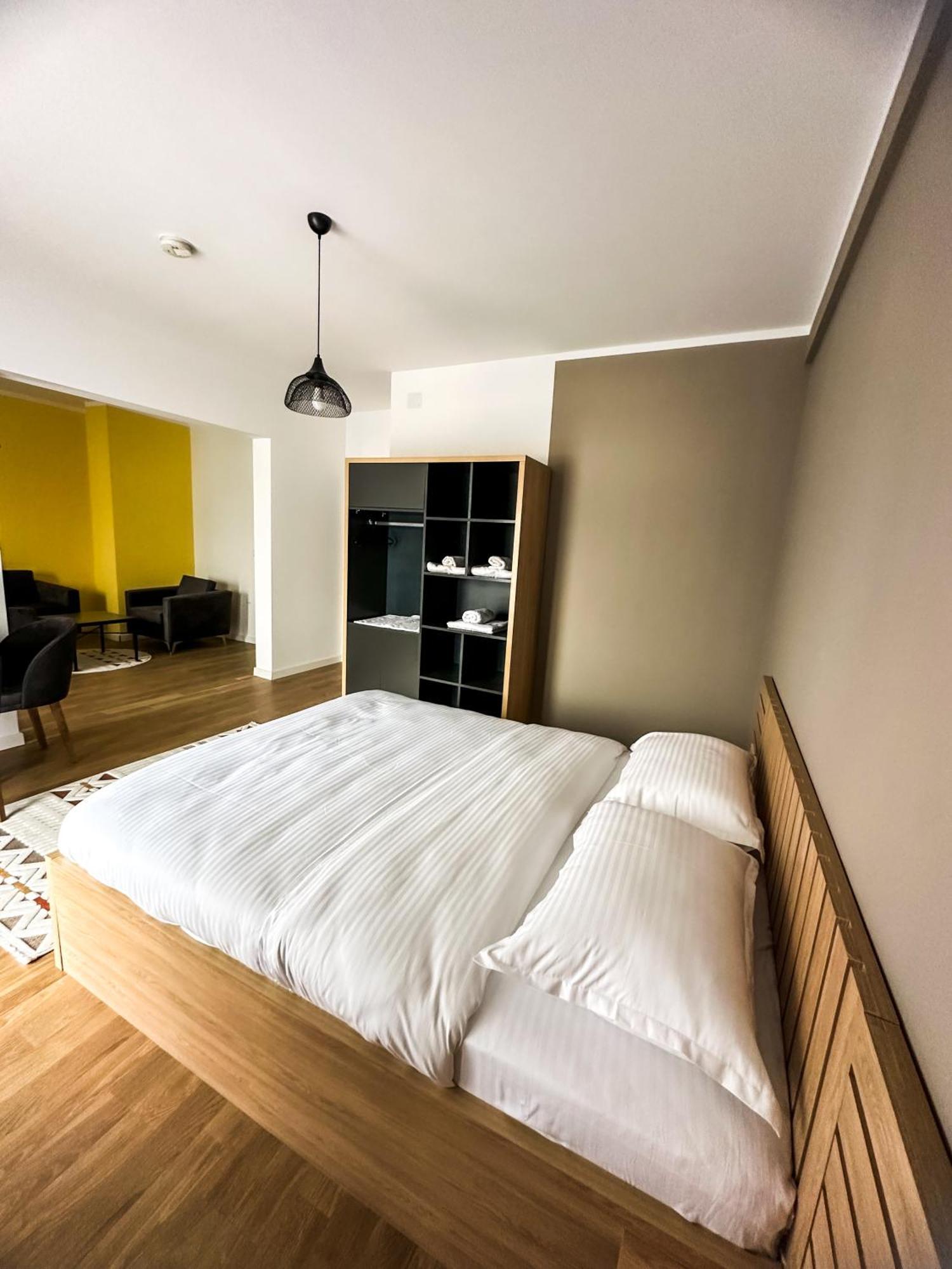 Grand Apartments Prishtina 프리슈티나 외부 사진